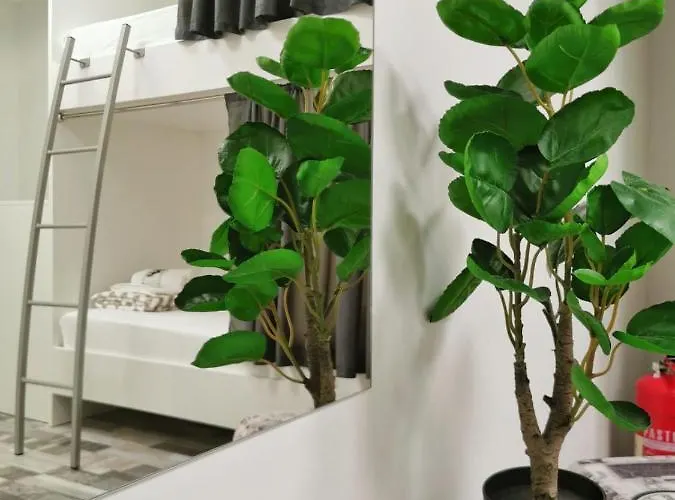 Book'n'hook * Stobrec