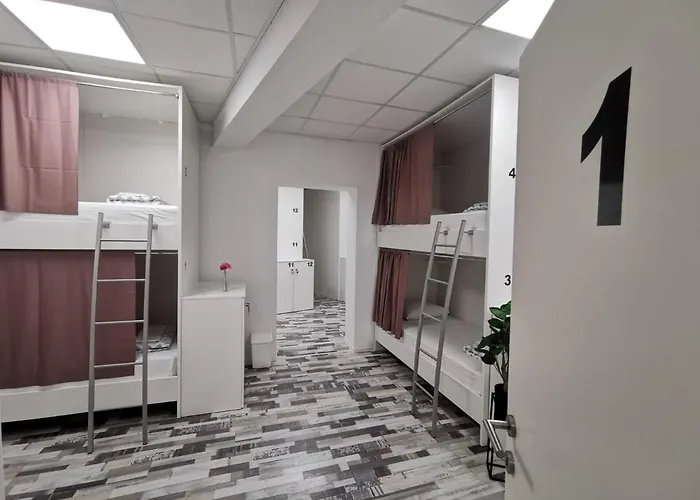 Хостел Book'n'hook